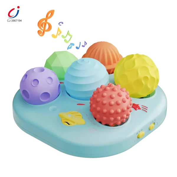 빛이 있는 아기 감각 공 도매 (1)