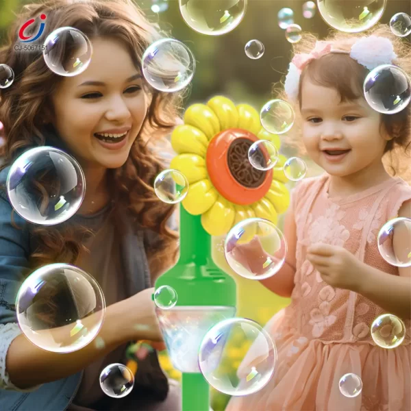 monther palying with kid using bubble machine toy