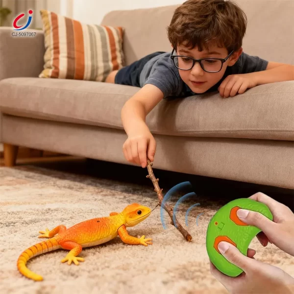 Wholesale Wall Climbing RC Gecko Toy - Animal RC Toy Supply